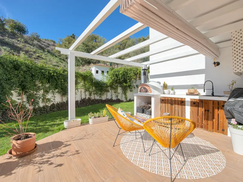 Tranquil Retreat in Selwo - Perfect for Golfers and Educators!