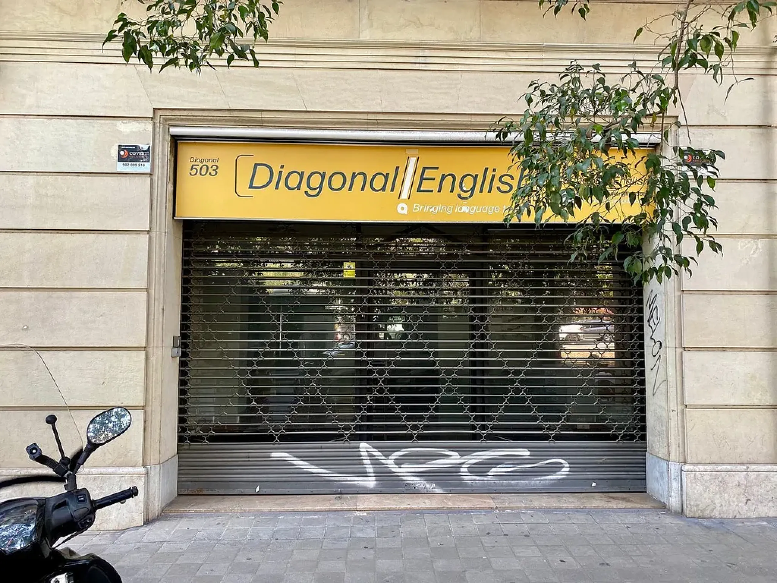 Prime Commercial Space for Sale in the Heart of Barcelona
