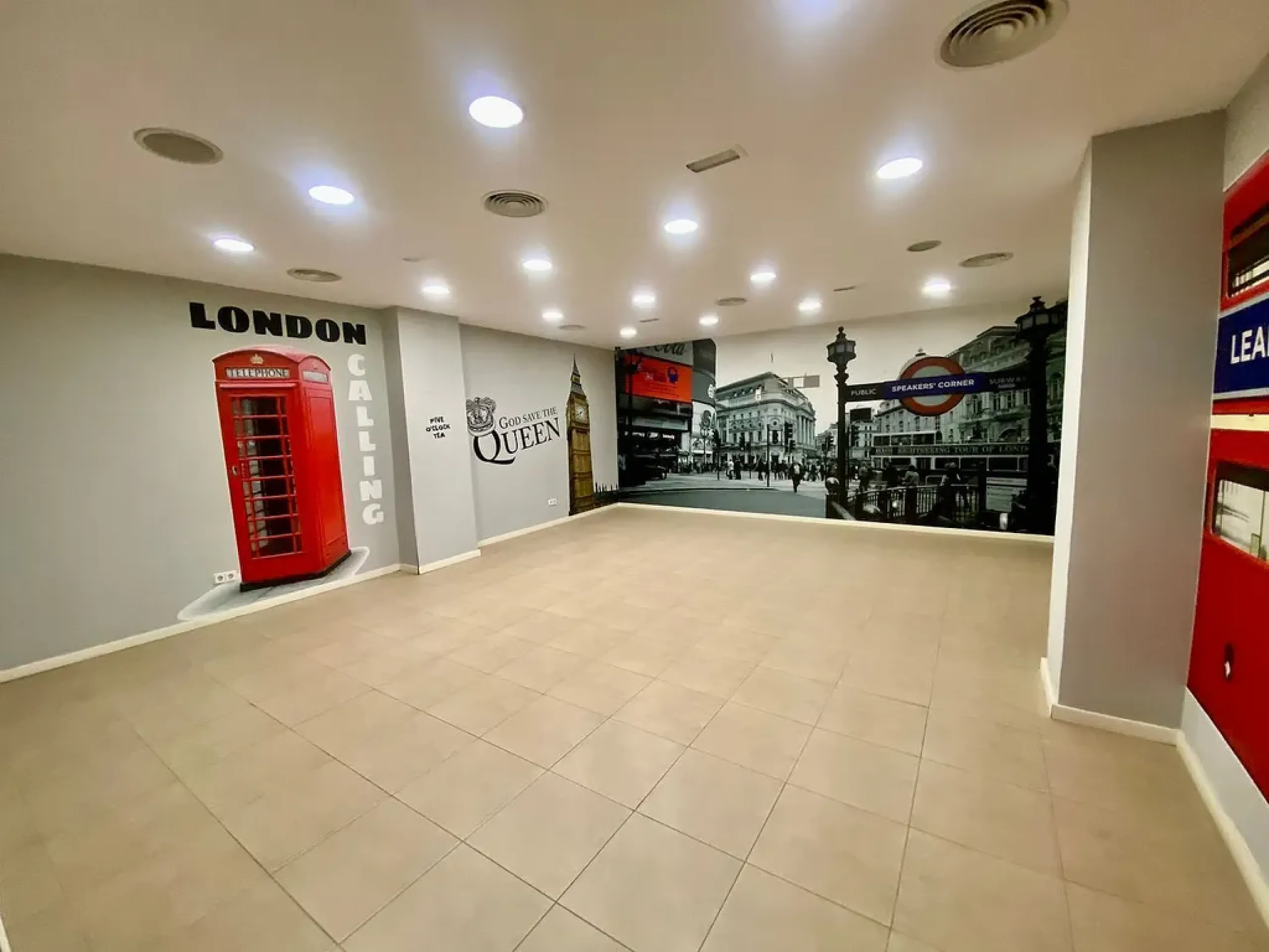 Prime Commercial Space for Sale in the Heart of Barcelona