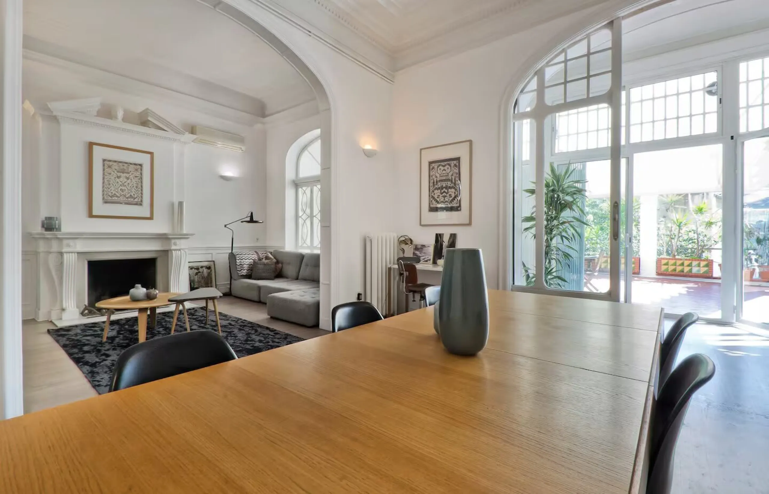 Elegant Modernist Apartment with Terrace in Central Barcelona