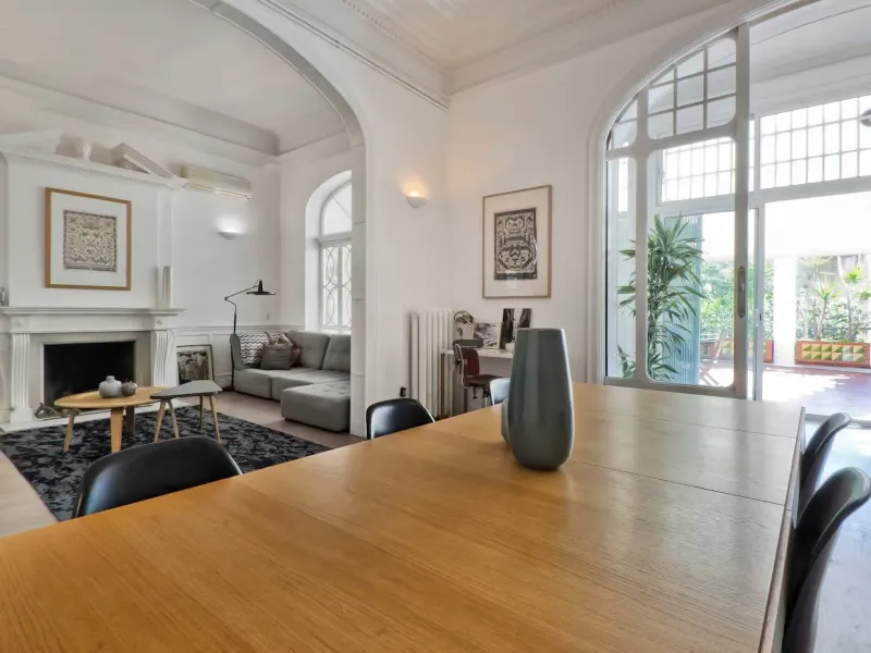 Elegant Modernist Apartment with Terrace in Central Barcelona