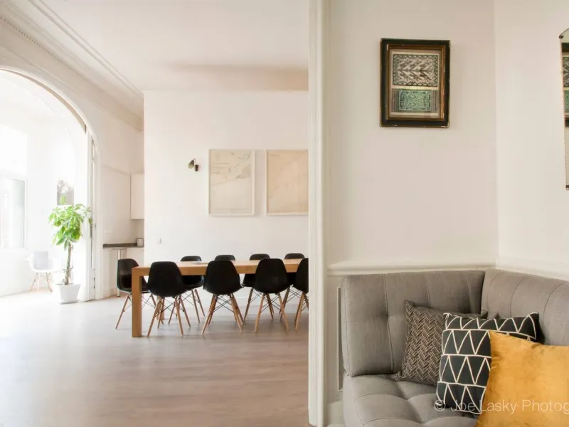 Elegant Modernist Apartment with Terrace in Central Barcelona