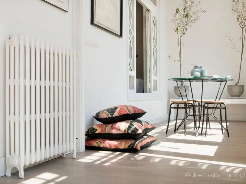 Elegant Modernist Apartment with Terrace in Central Barcelona