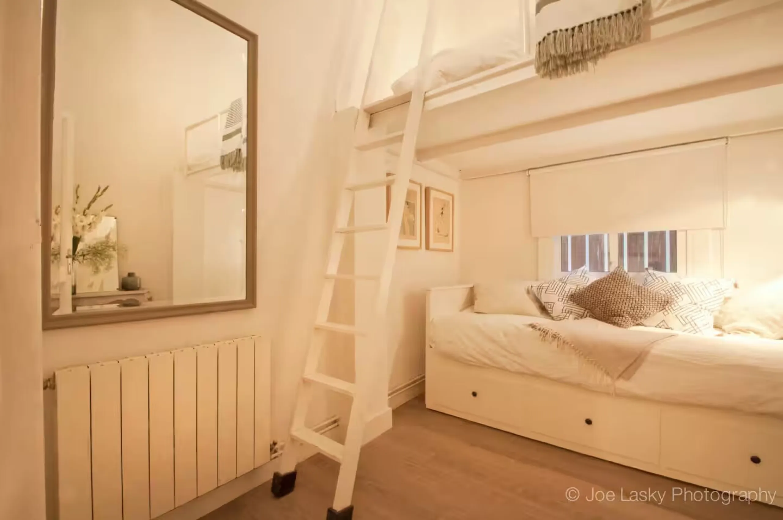 Elegant Modernist Apartment with Terrace in Central Barcelona