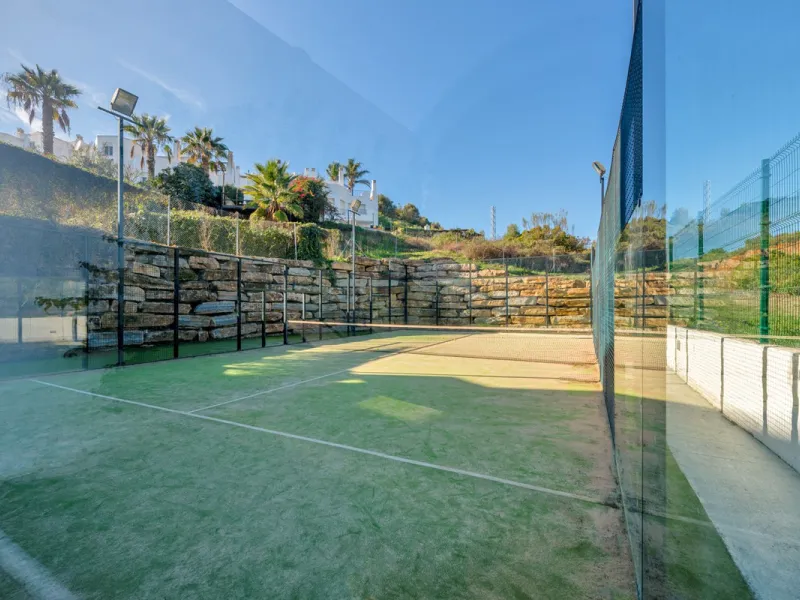 Tranquil Retreat in Selwo - Perfect for Golfers and Educators!