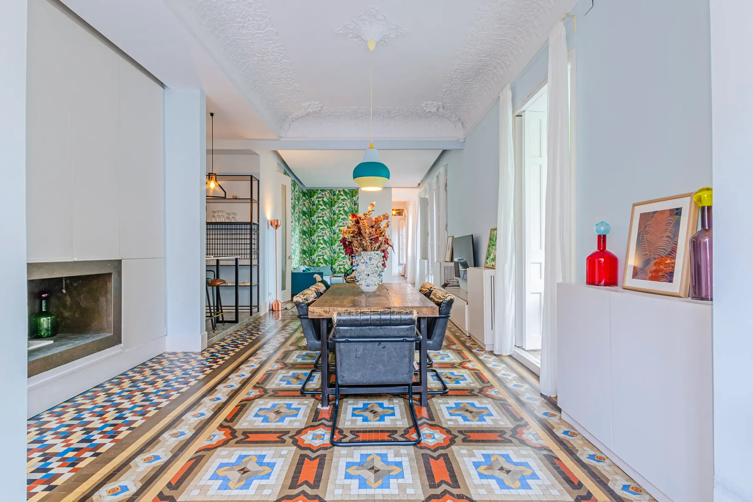 Elegante piso con licencia turística y terraza en Barcelona