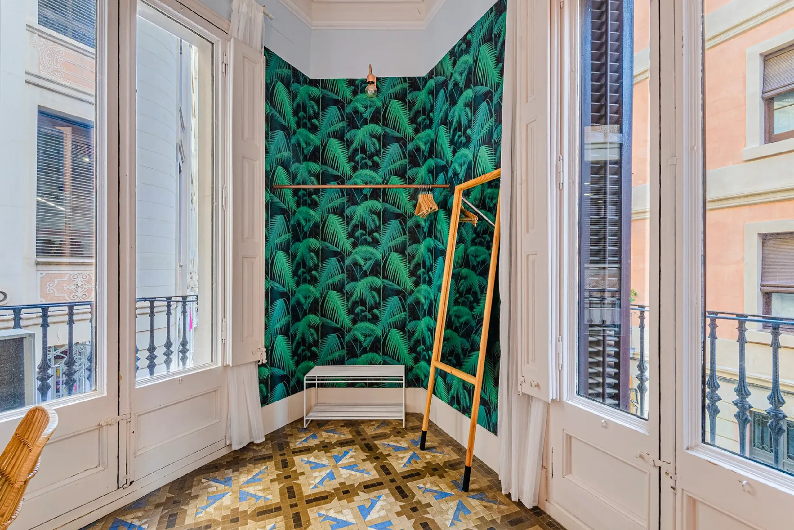 Elegante piso con licencia turística y terraza en Barcelona