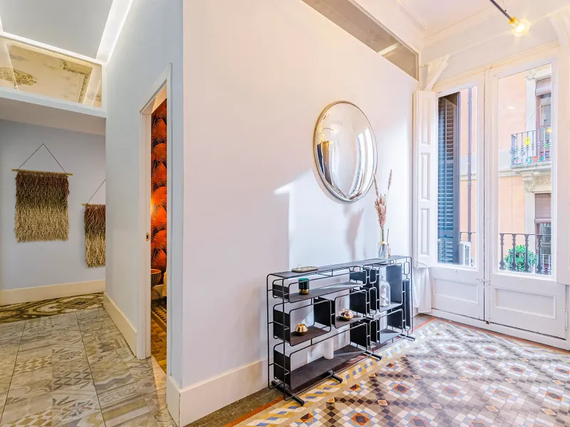 Elegante piso con licencia turística y terraza en Barcelona