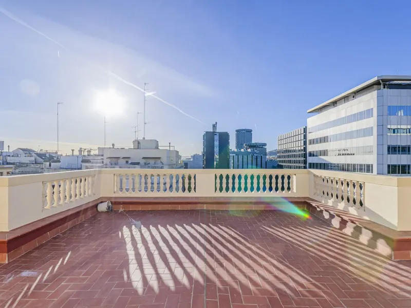 Luxury Penthouse with Private Terraces in Barcelona’s Exclusive District