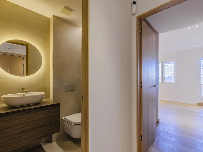 Luxury Penthouse with Private Terraces in Barcelona’s Exclusive District