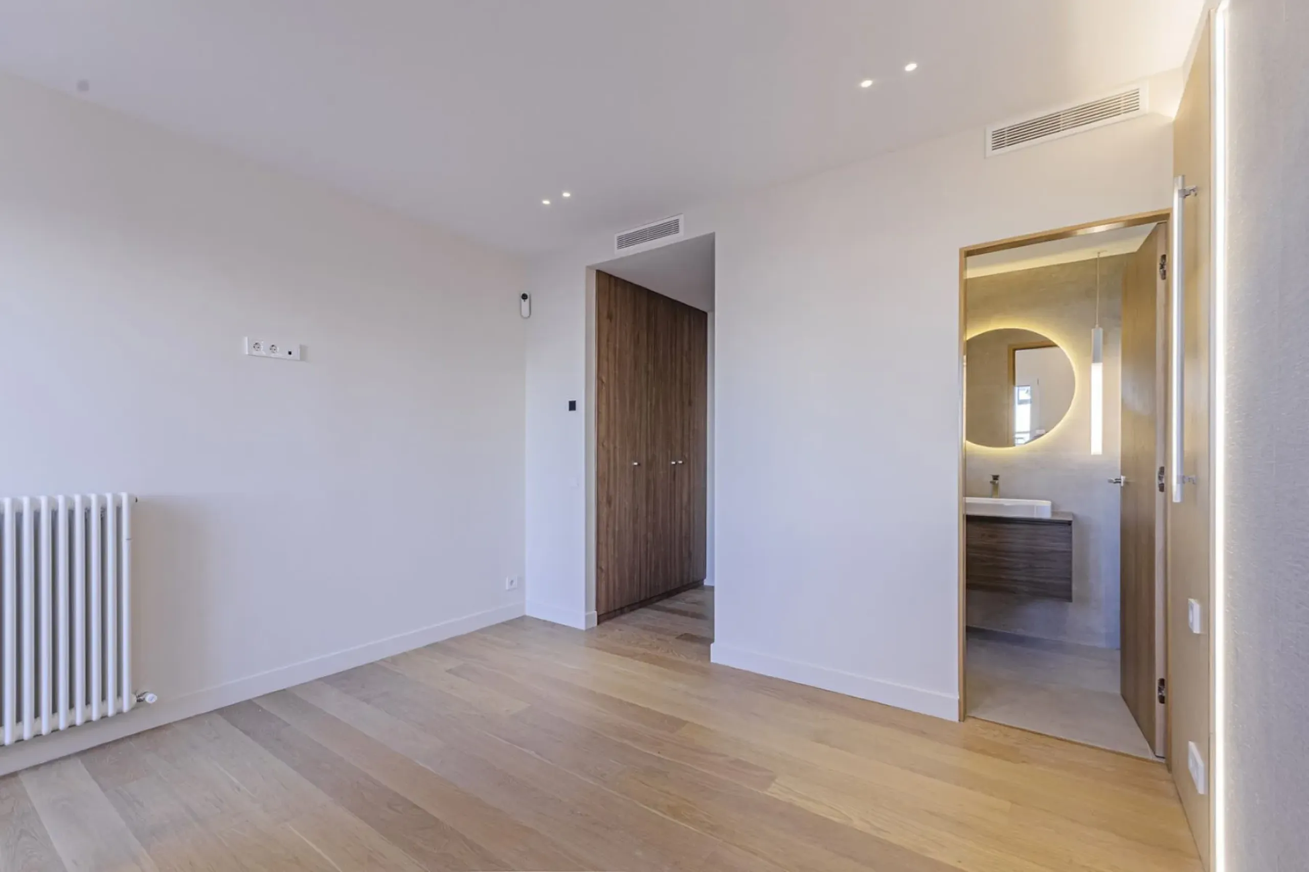 Luxury Penthouse with Private Terraces in Barcelona’s Exclusive District