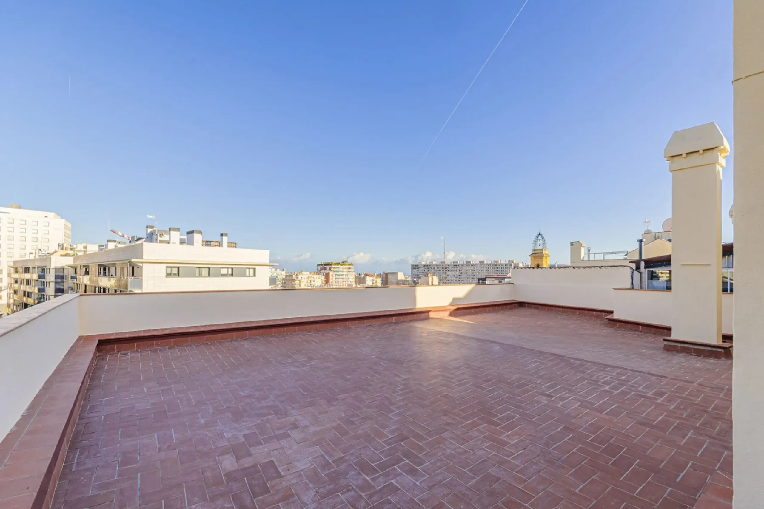 Luxury Penthouse with Private Terraces in Barcelona’s Exclusive District
