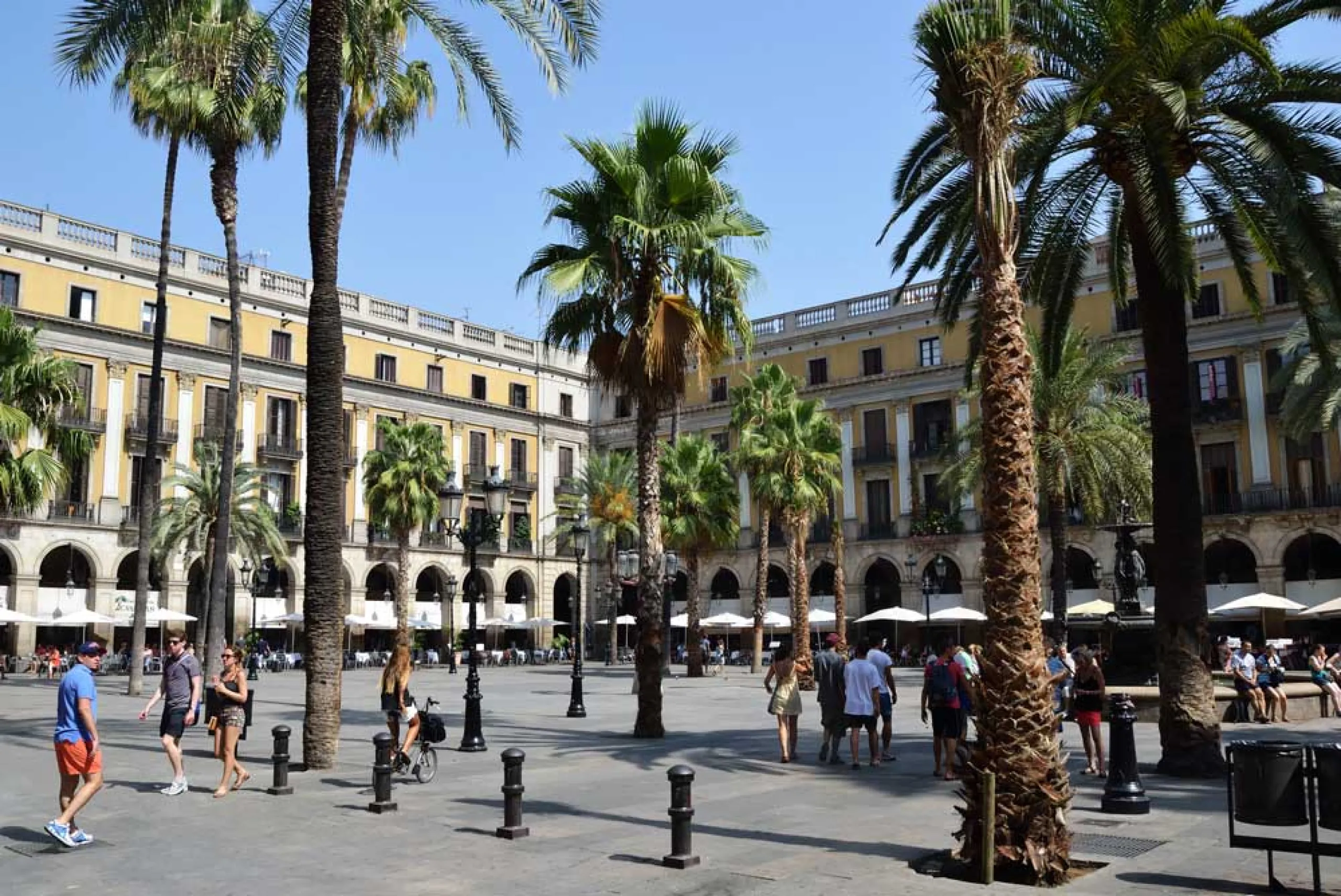 Renovated Residential Building in Historic Center, El Raval, Barcelona