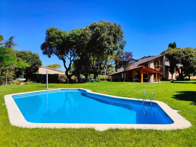 Exquisite Luxury Villa for Sale in El Montanya, Barcelona