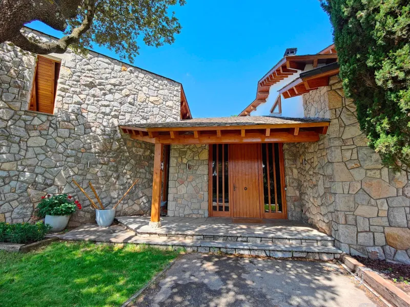 Exquisite Luxury Villa for Sale in El Montanya, Barcelona