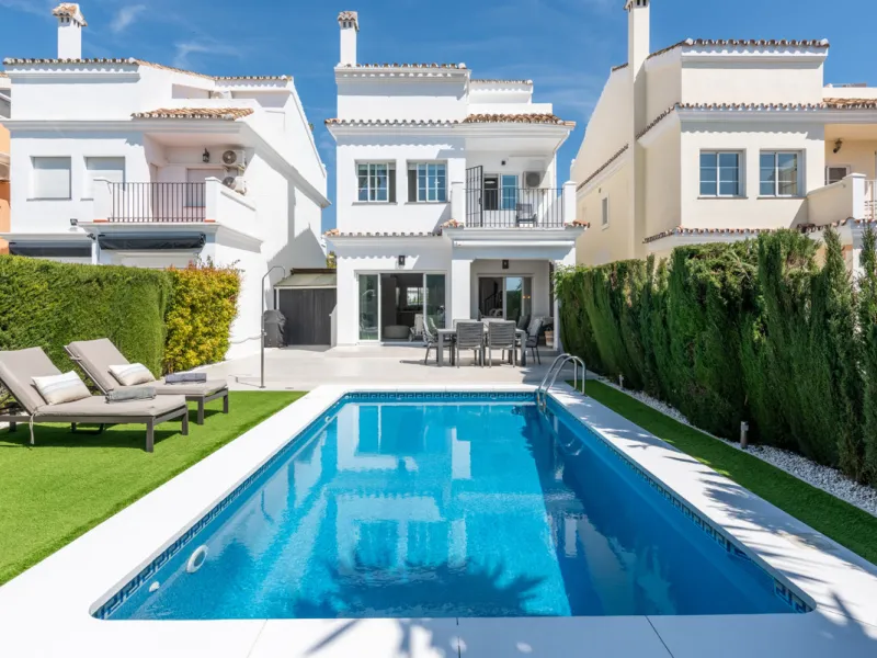 Stunning Fully Refurbished 4-Bedroom, 3-Bathroom Villa in Bel Air Cancelada