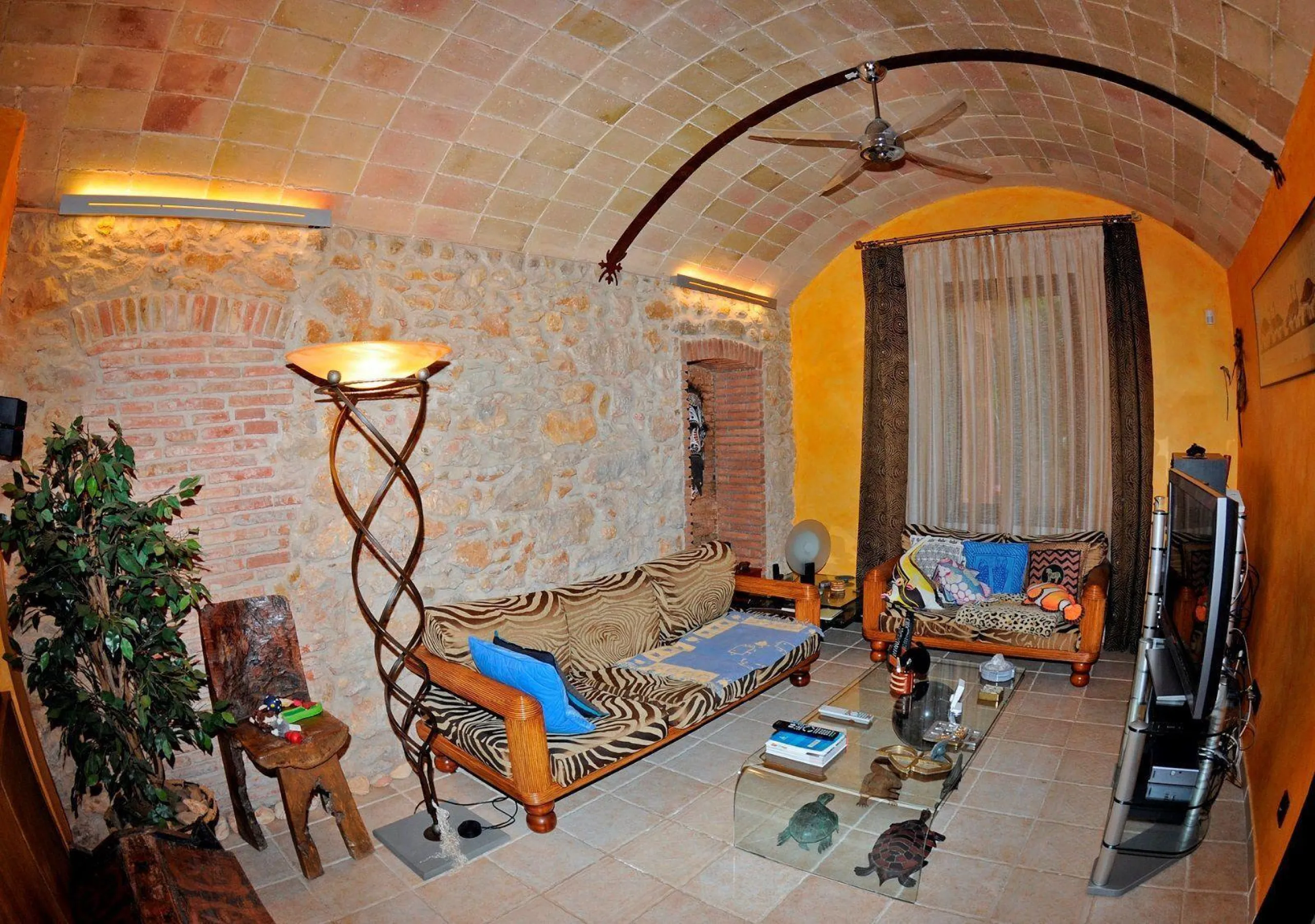 Unique house with historical charm in the center of Palafrugell, Costa Brava