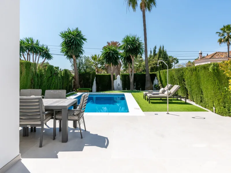 Stunning Fully Refurbished 4-Bedroom, 3-Bathroom Villa in Bel Air Cancelada