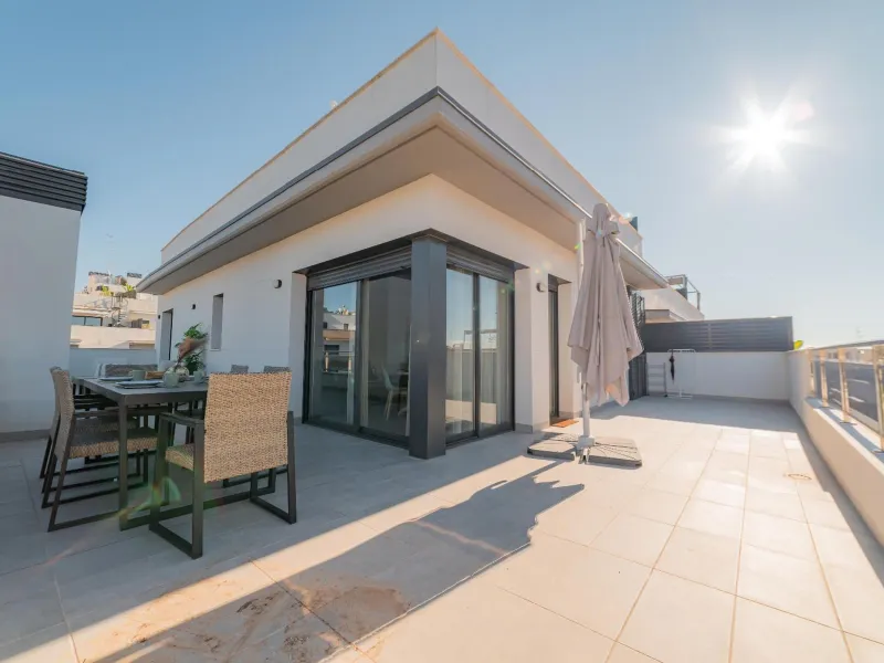 Elegant Duplex Penthouse with Sea Views in Sitges, Barcelona