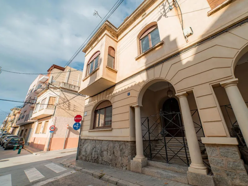 Spacious Home in El Masnou, Just 2 Minutes from the Beach, Barcelona