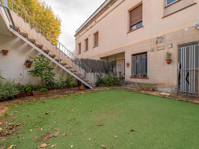 Spacious Home in El Masnou, Just 2 Minutes from the Beach, Barcelona