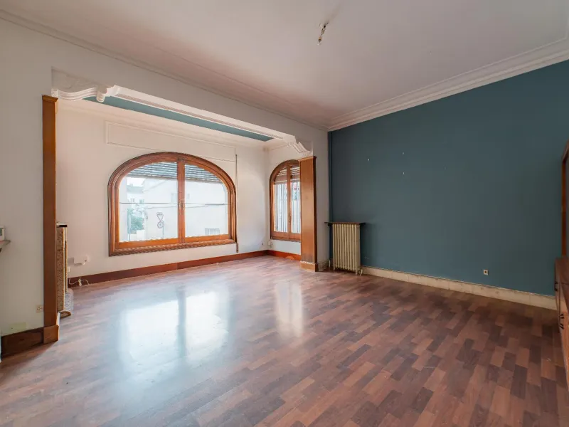 Spacious Home in El Masnou, Just 2 Minutes from the Beach, Barcelona