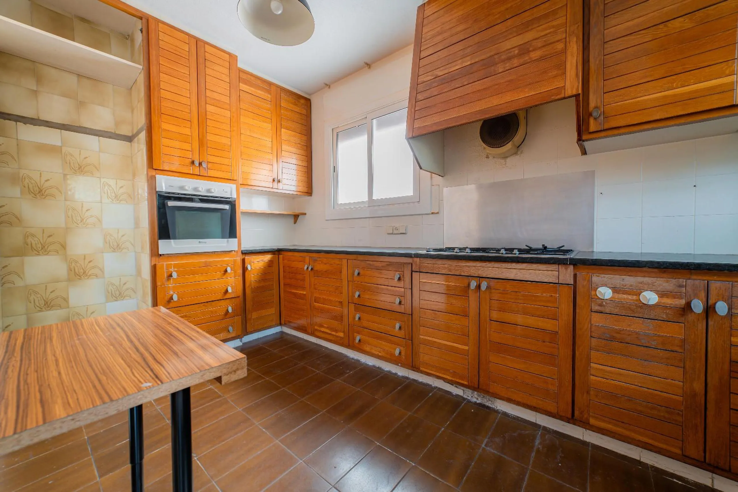 Spacious Home in El Masnou, Just 2 Minutes from the Beach, Barcelona