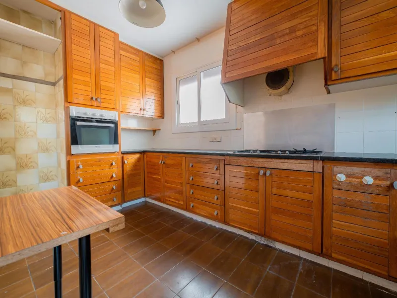 Spacious Home in El Masnou, Just 2 Minutes from the Beach, Barcelona
