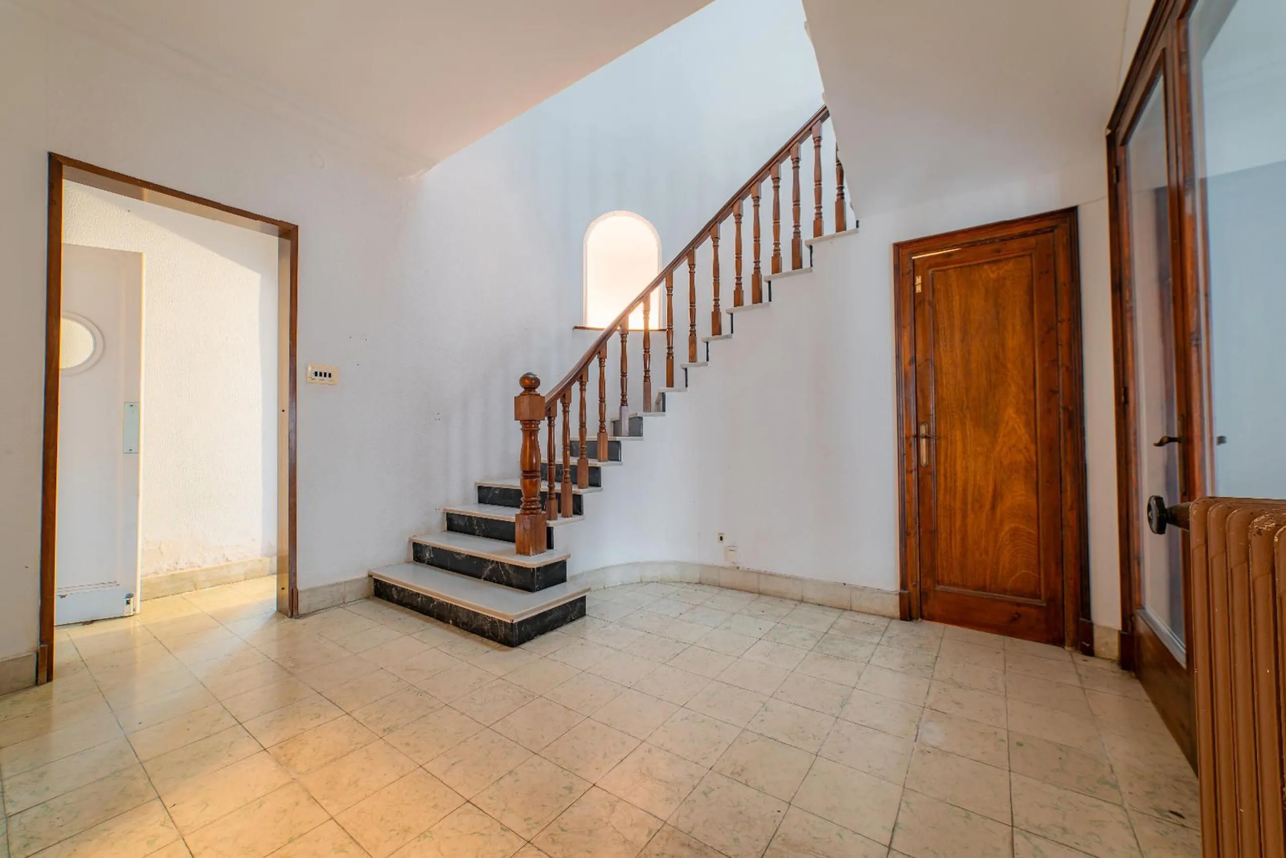 Spacious Home in El Masnou, Just 2 Minutes from the Beach, Barcelona