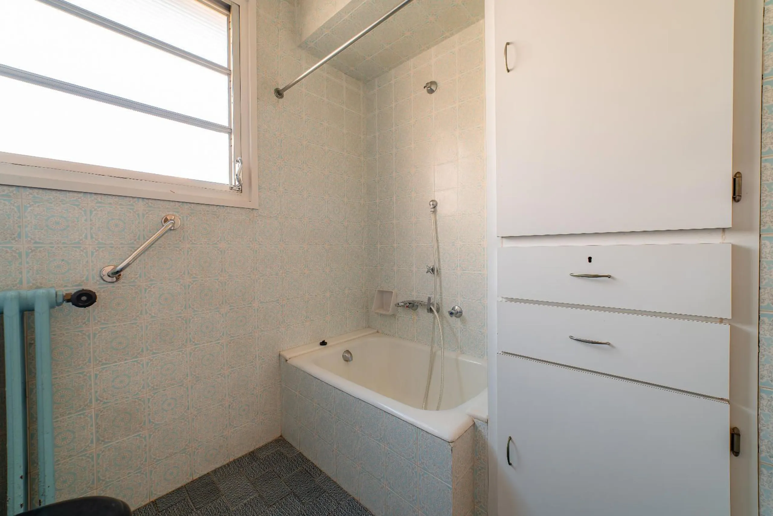 Spacious Home in El Masnou, Just 2 Minutes from the Beach, Barcelona