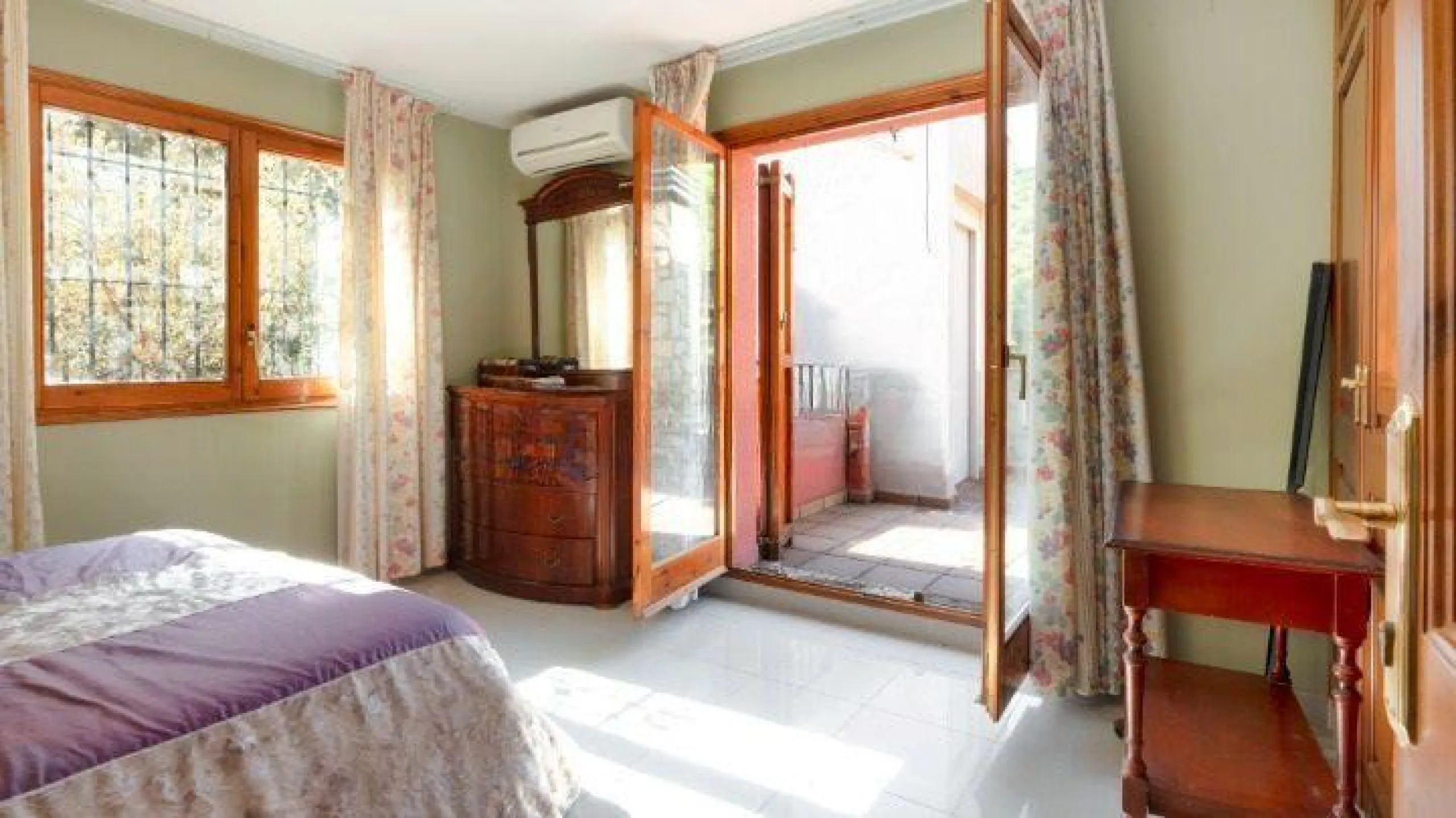 Spacious Home 300 Meters from the Beach in Tamariu, Costa Brava