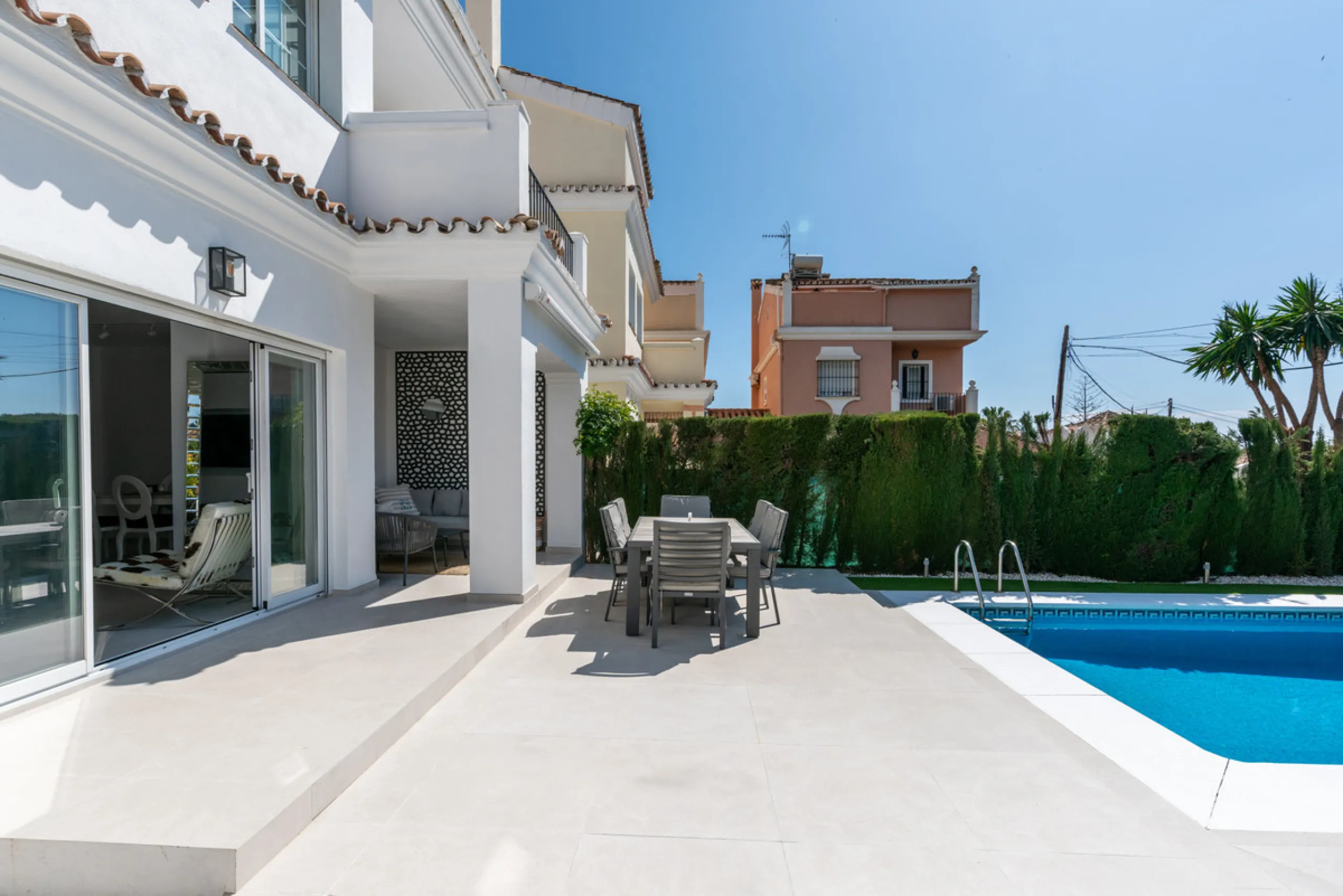 Stunning Fully Refurbished 4-Bedroom, 3-Bathroom Villa in Bel Air Cancelada