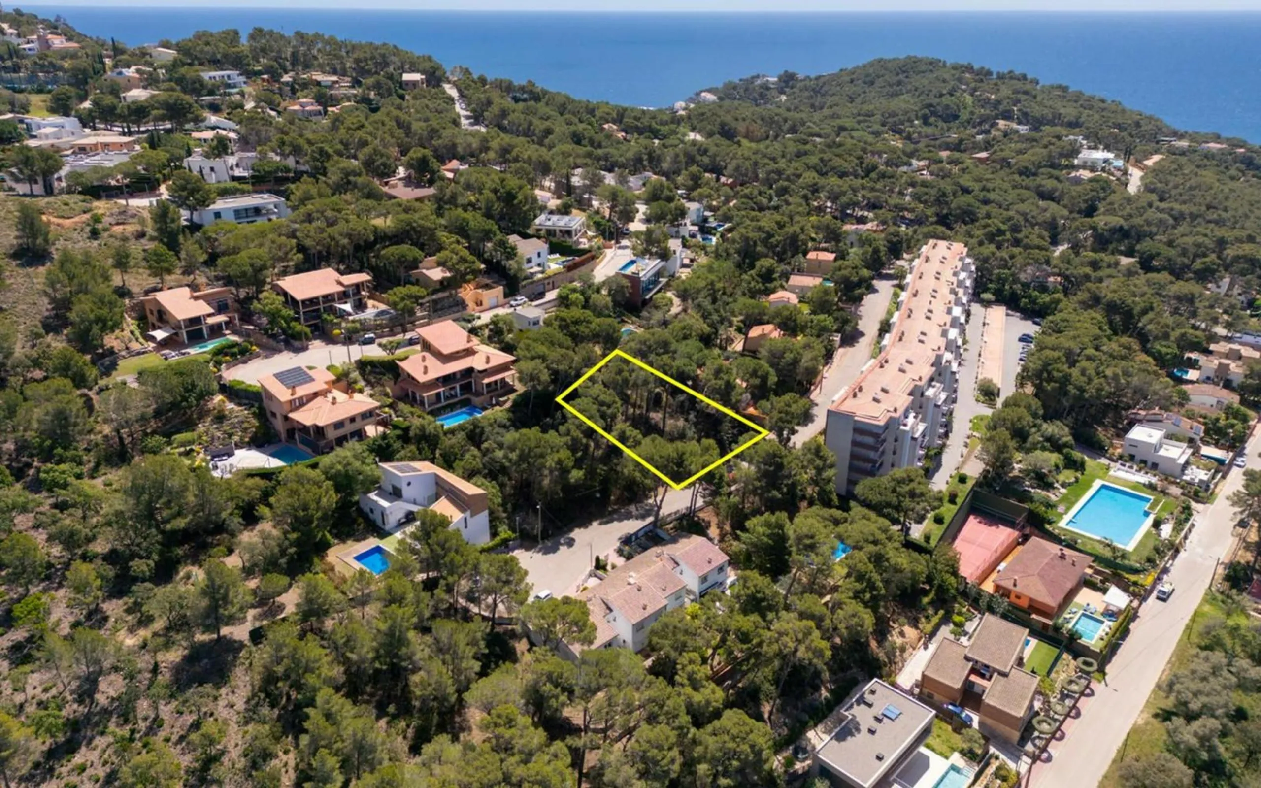 Se vende parcela: oportunidad única para construir la casa de tus sueños en Tamariu, Costa Brava