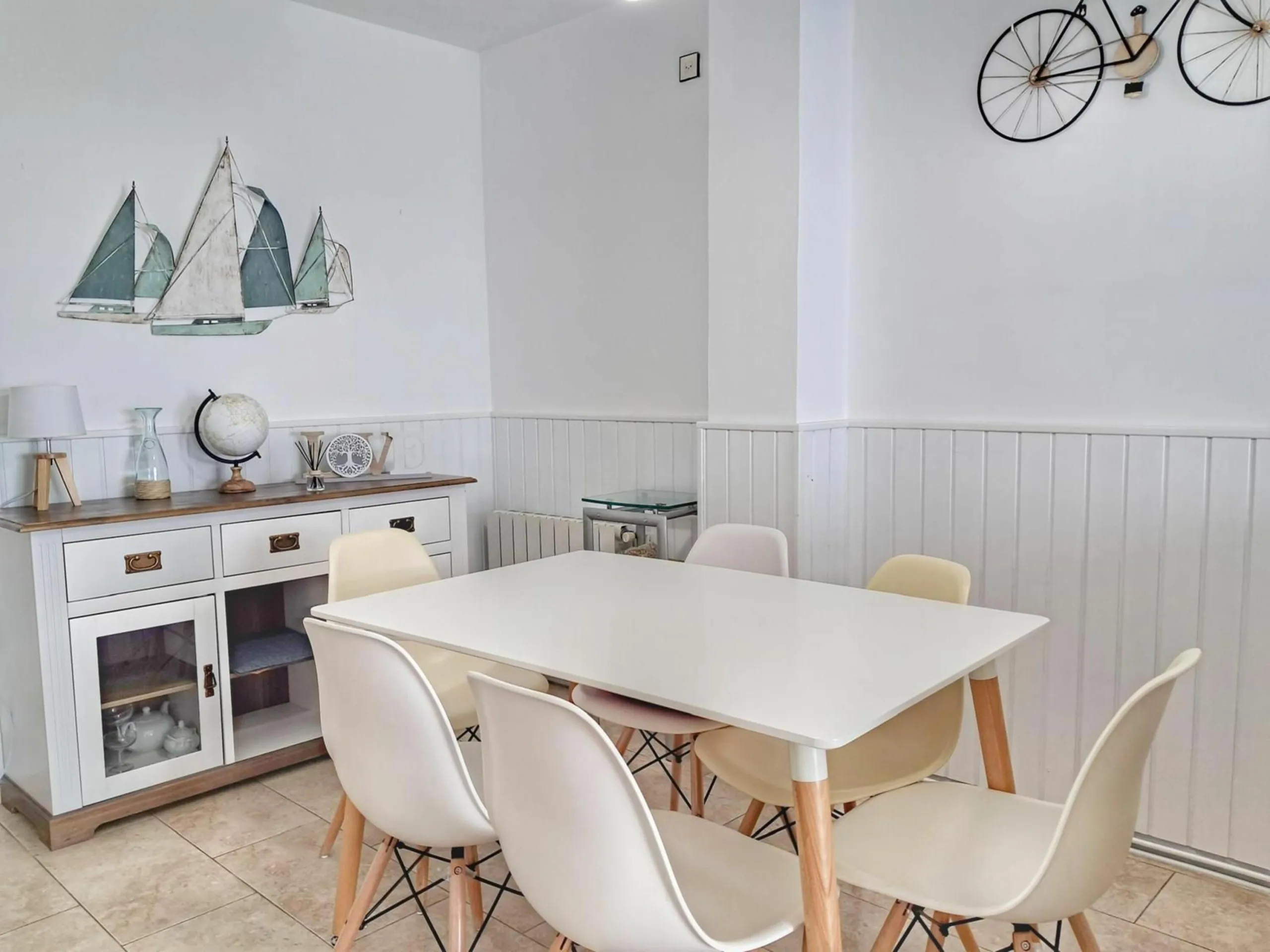 Charming Beachfront Apartment in Sant Antoni de Calonge, Costa Brava