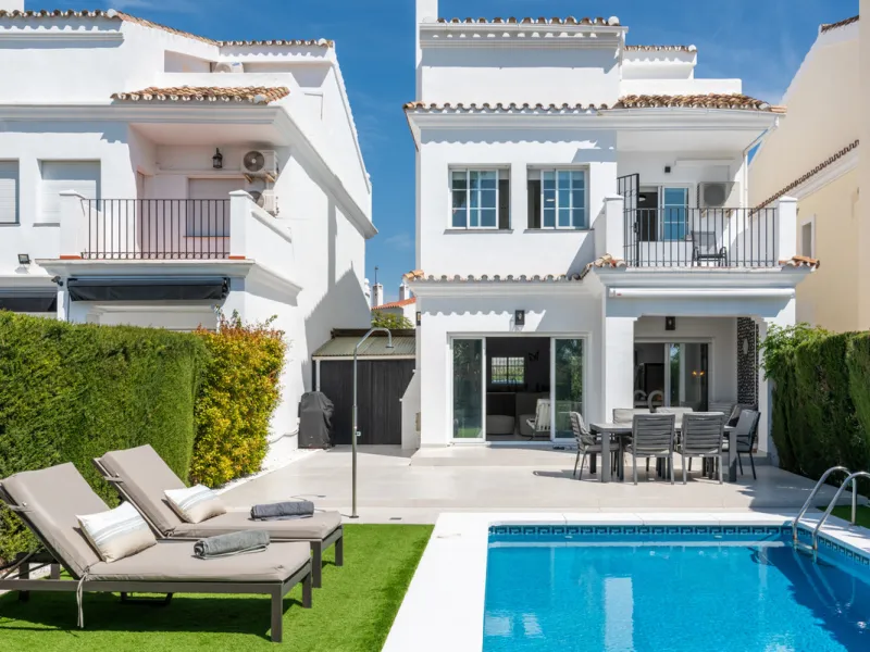 Stunning Fully Refurbished 4-Bedroom, 3-Bathroom Villa in Bel Air Cancelada