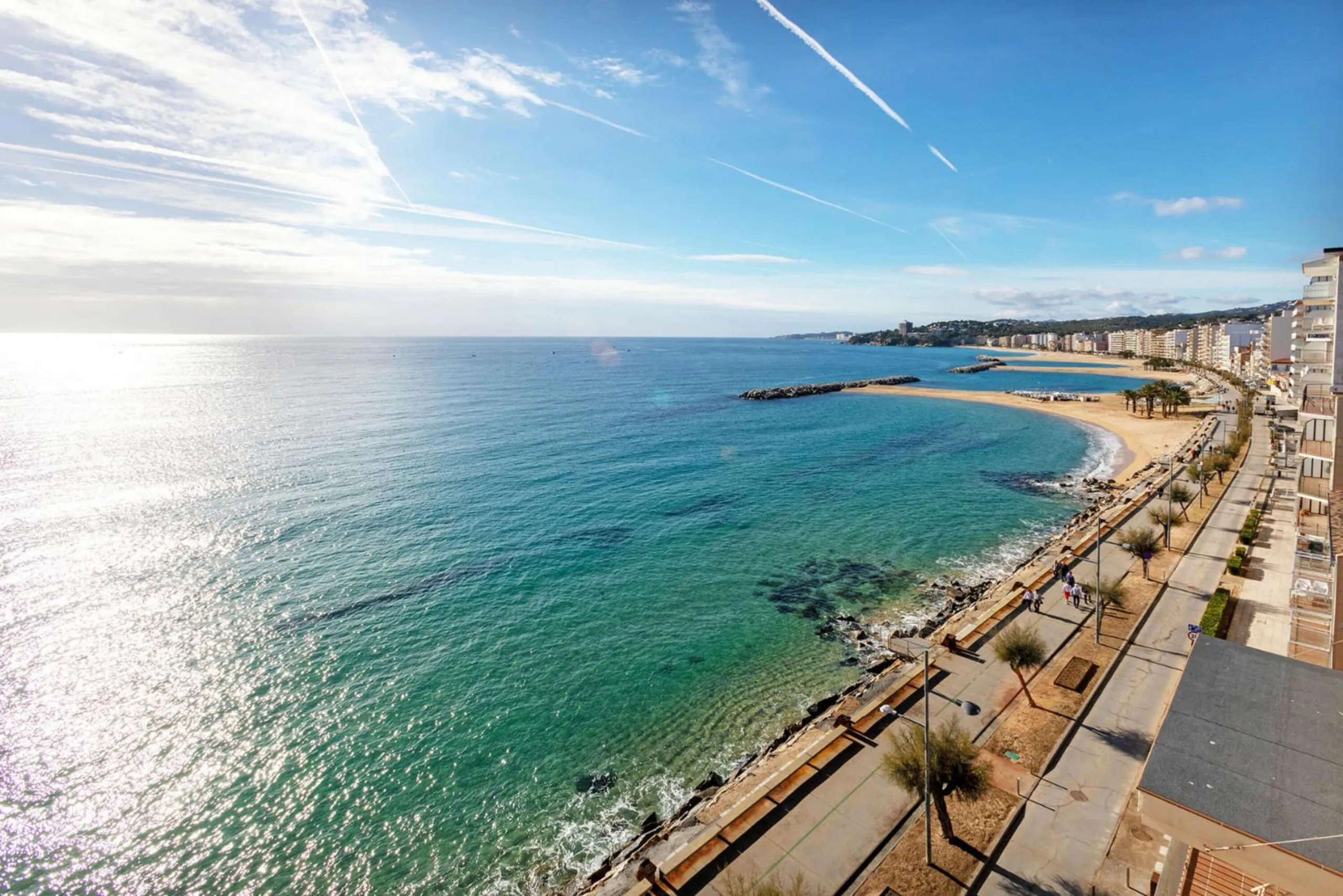 Charming Beachfront Apartment in Sant Antoni de Calonge, Costa Brava