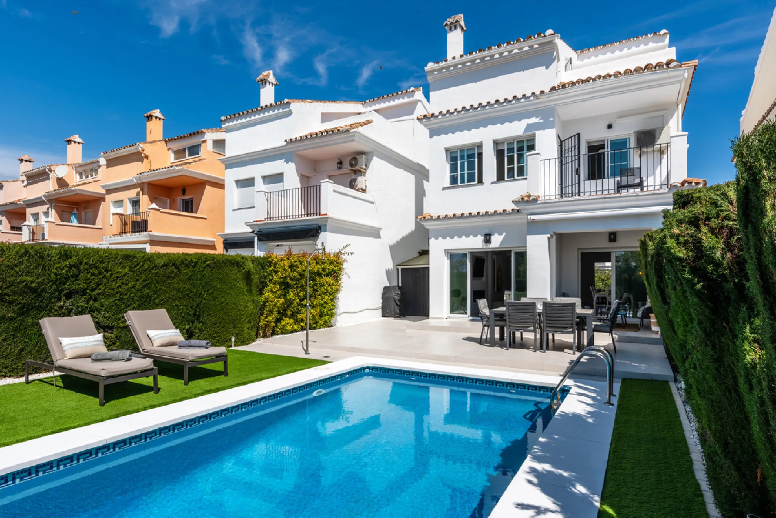 Stunning Fully Refurbished 4-Bedroom, 3-Bathroom Villa in Bel Air Cancelada