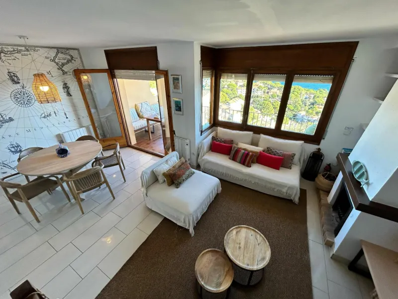 Exclusive Duplex Apartment with Sea Views and Tourist License in Calella de Palafrugell, Barcelona