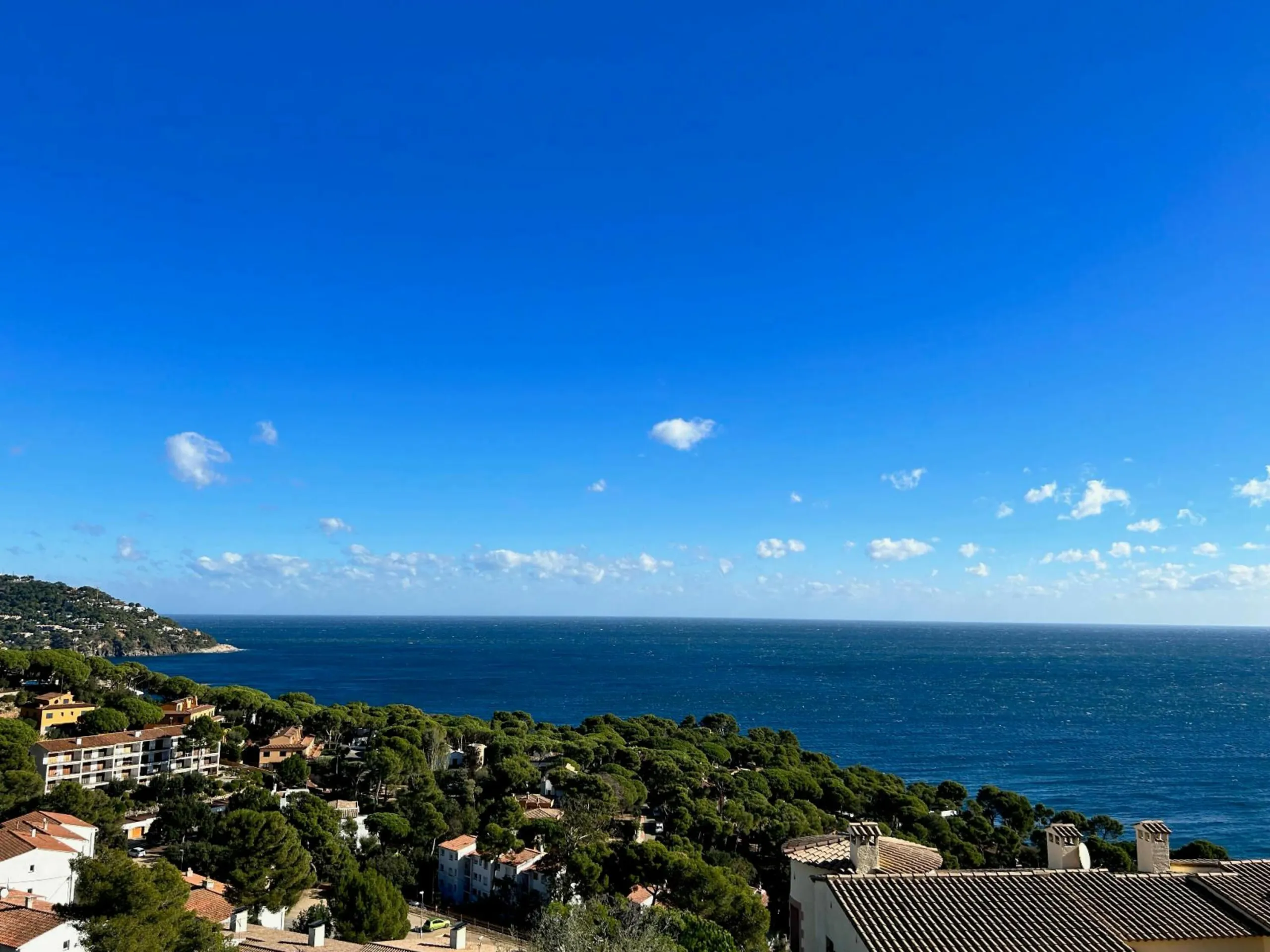Exclusive Duplex Apartment with Sea Views and Tourist License in Calella de Palafrugell, Barcelona