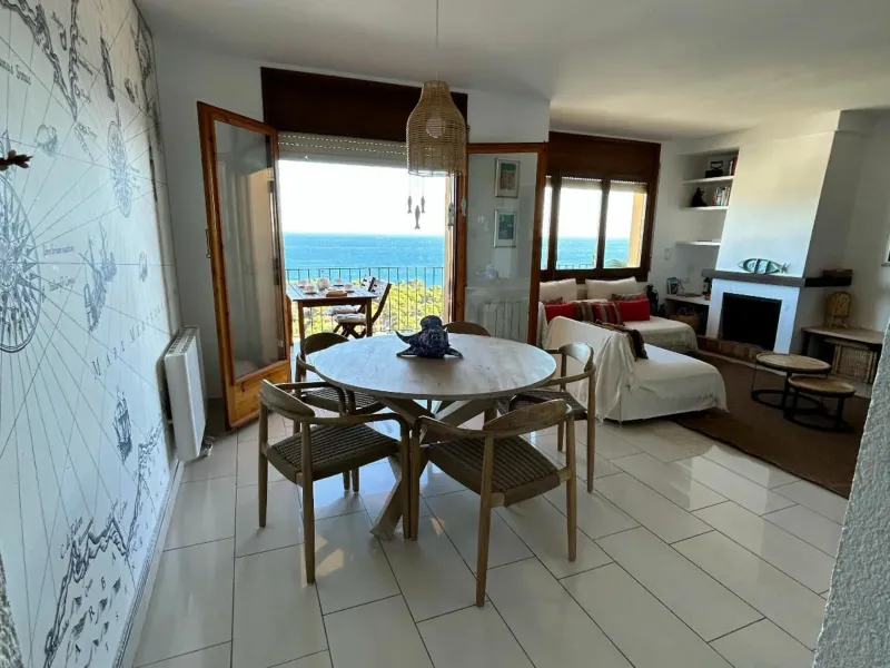 Exclusive Duplex Apartment with Sea Views and Tourist License in Calella de Palafrugell, Barcelona