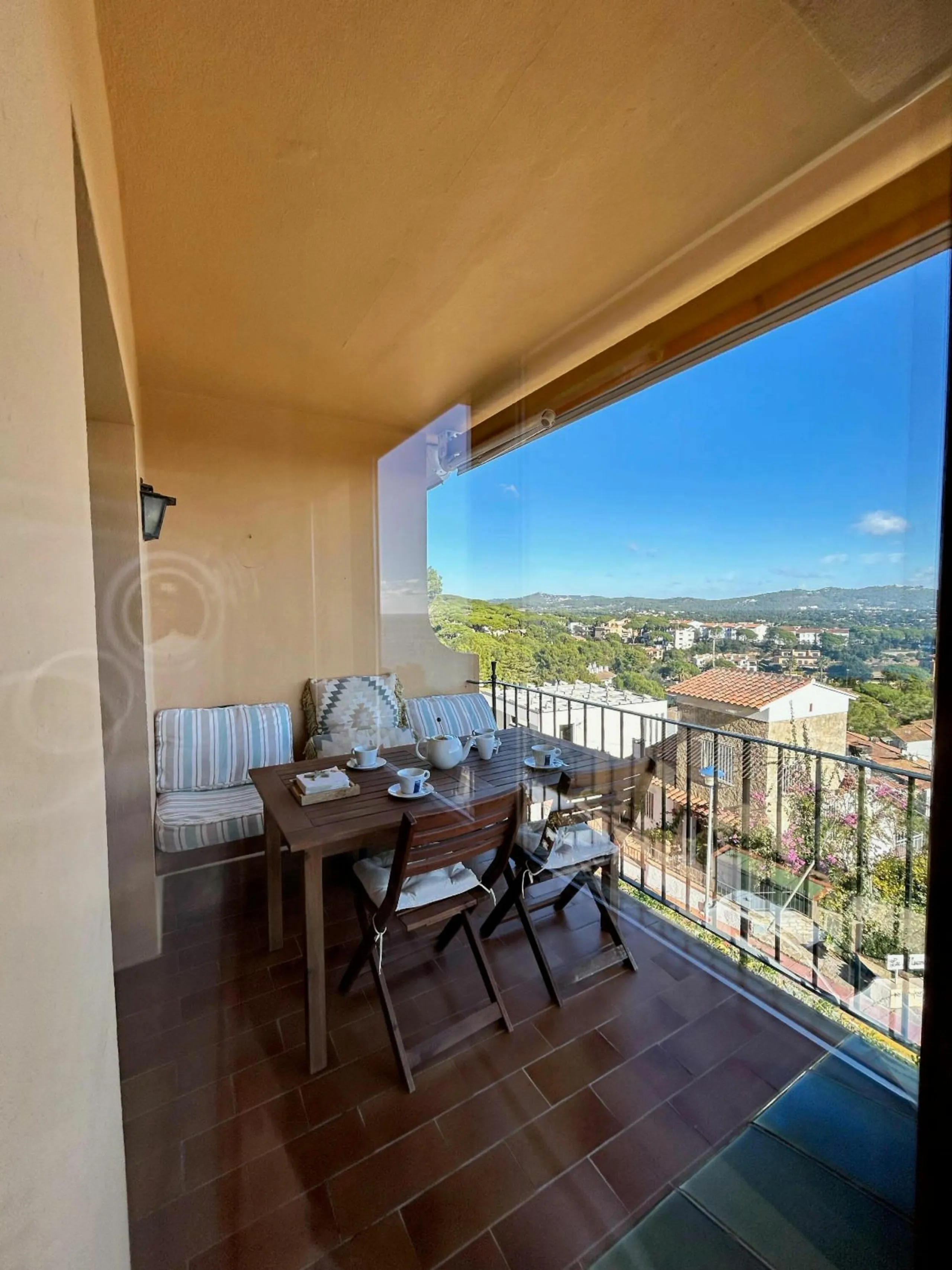 Exclusive Duplex Apartment with Sea Views and Tourist License in Calella de Palafrugell, Barcelona