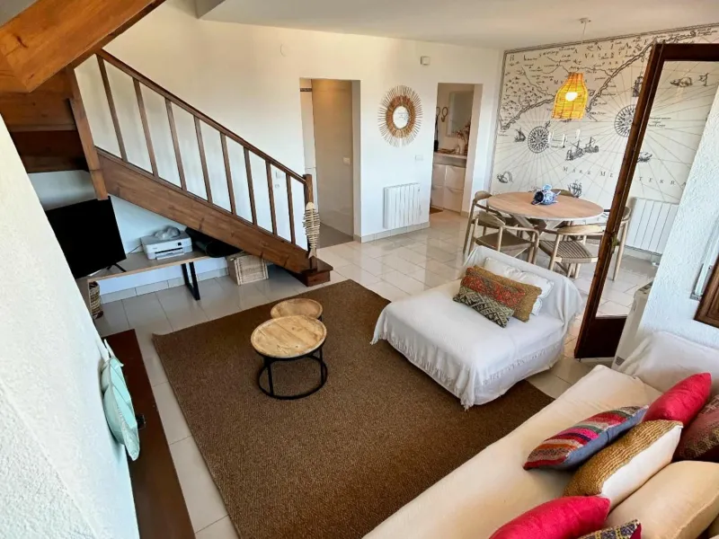 Exclusive Duplex Apartment with Sea Views and Tourist License in Calella de Palafrugell, Barcelona
