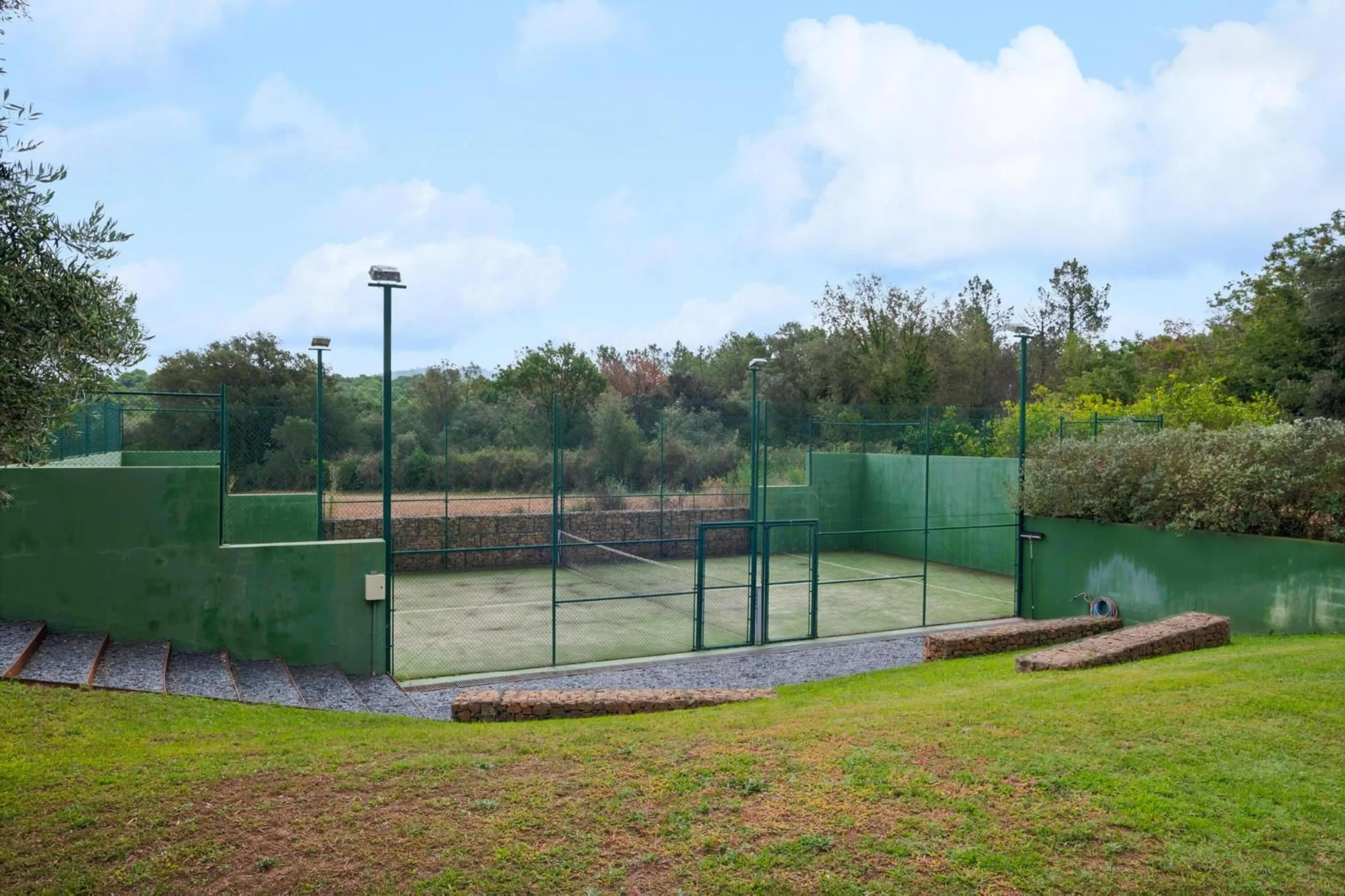 Cozy rustic-modern masia in the heart of Les Gavarres, Forallac