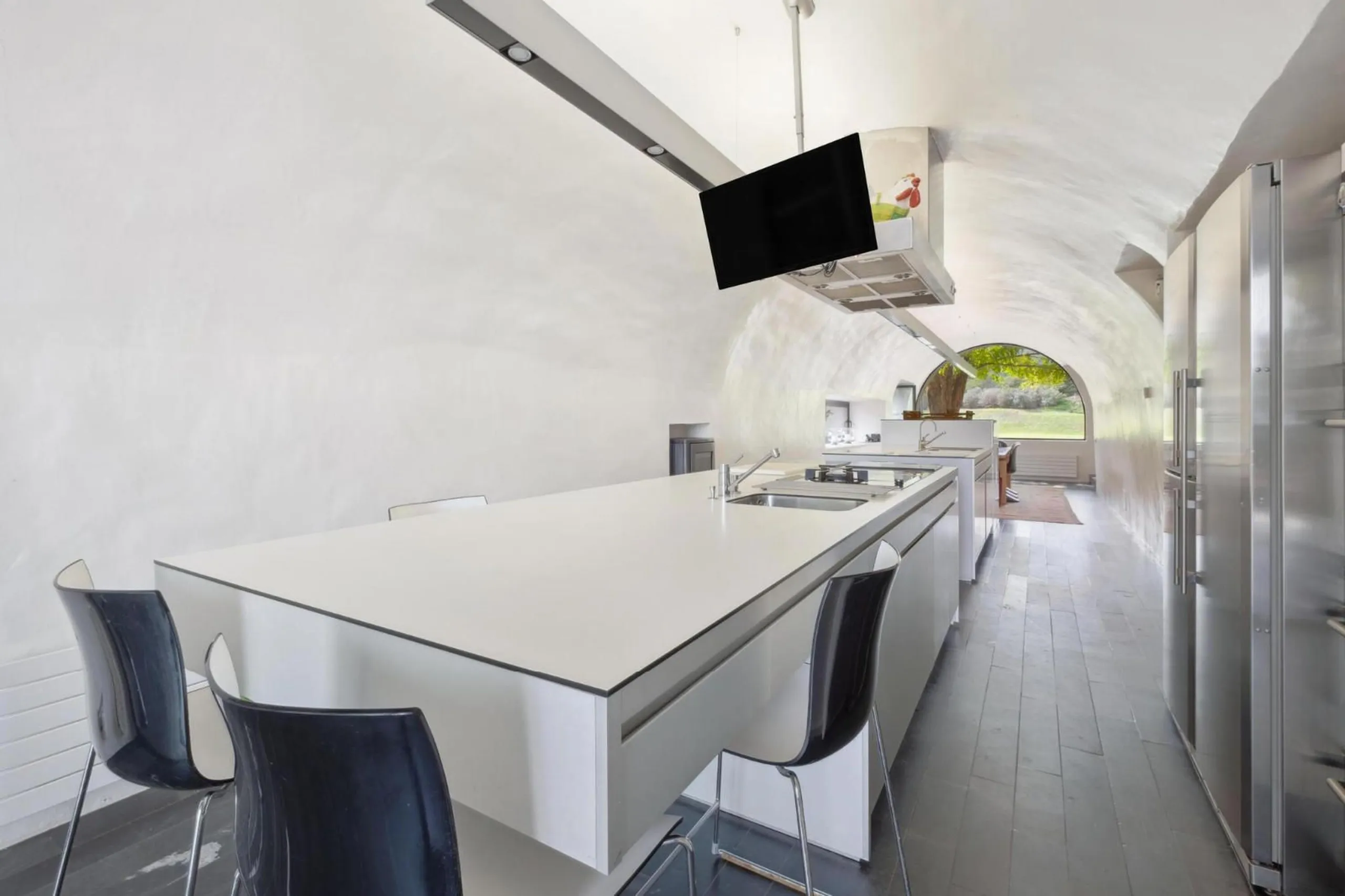 Cozy rustic-modern masia in the heart of Les Gavarres, Forallac