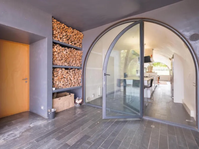 Cozy rustic-modern masia in the heart of Les Gavarres, Forallac