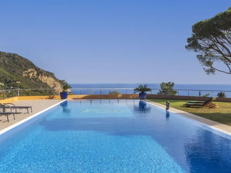 Exclusive Villa with Panoramic Sea Views and Luxurious Amenities in Begur, Costa Brava