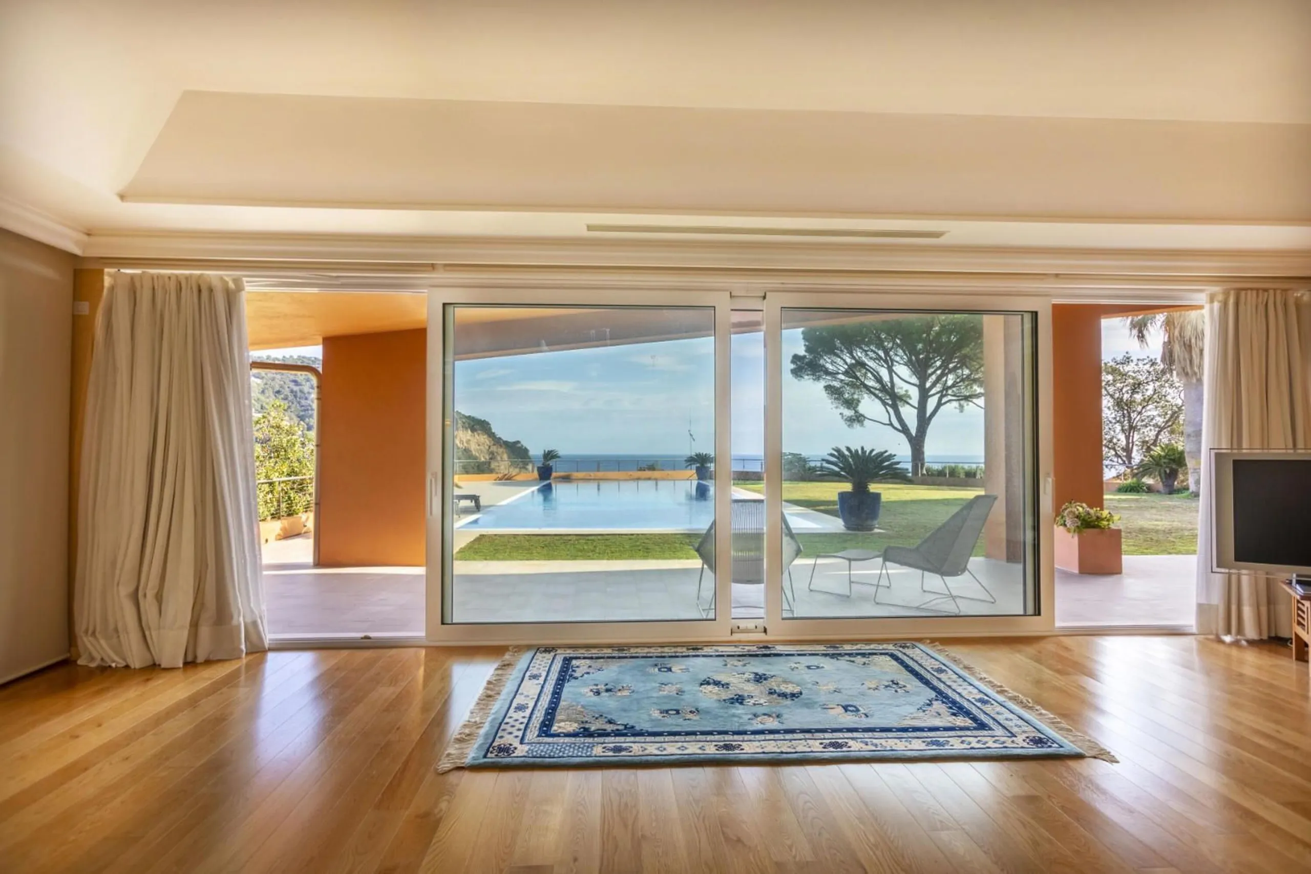 Exclusive Villa with Panoramic Sea Views and Luxurious Amenities in Begur, Costa Brava
