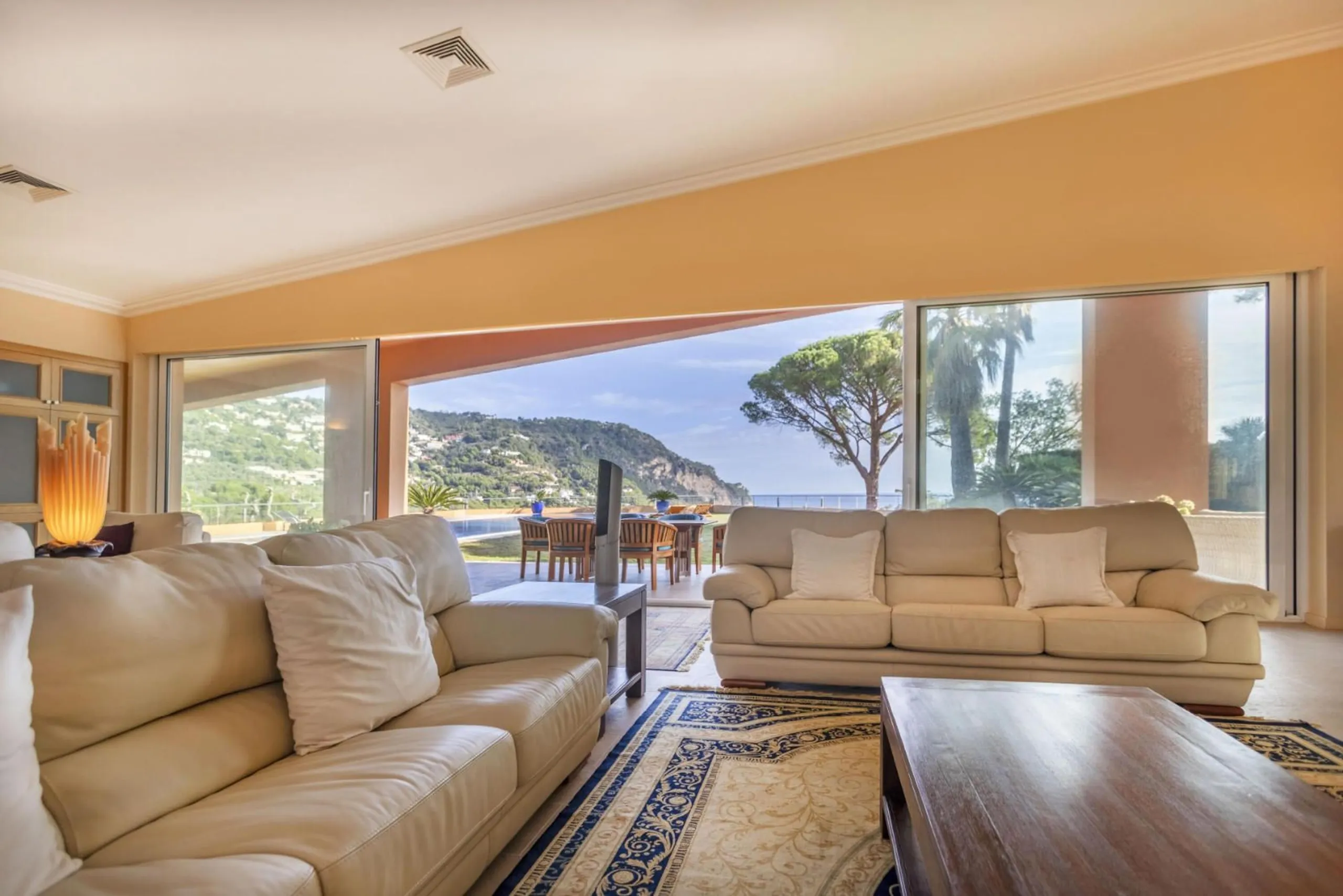 Exclusive Villa with Panoramic Sea Views and Luxurious Amenities in Begur, Costa Brava