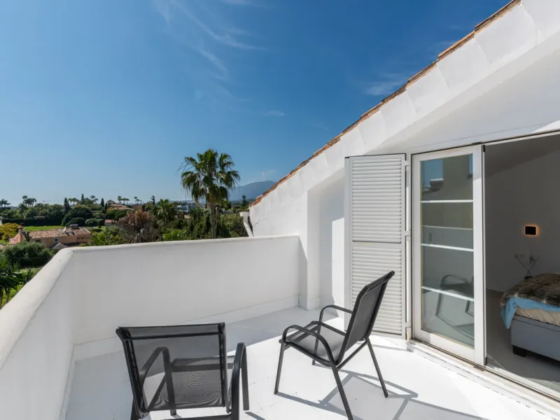 Stunning Fully Refurbished 4-Bedroom, 3-Bathroom Villa in Bel Air Cancelada