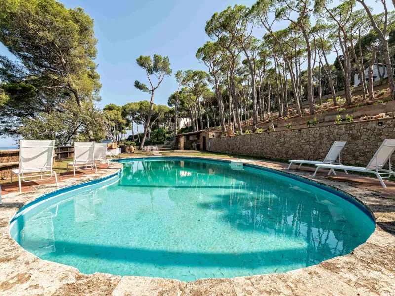 Luxury Villa with Stunning Sea Views in Tamariu, Costa Brava